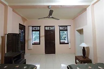 Citrus Tree B&B - Arik Ubud  Indonesia