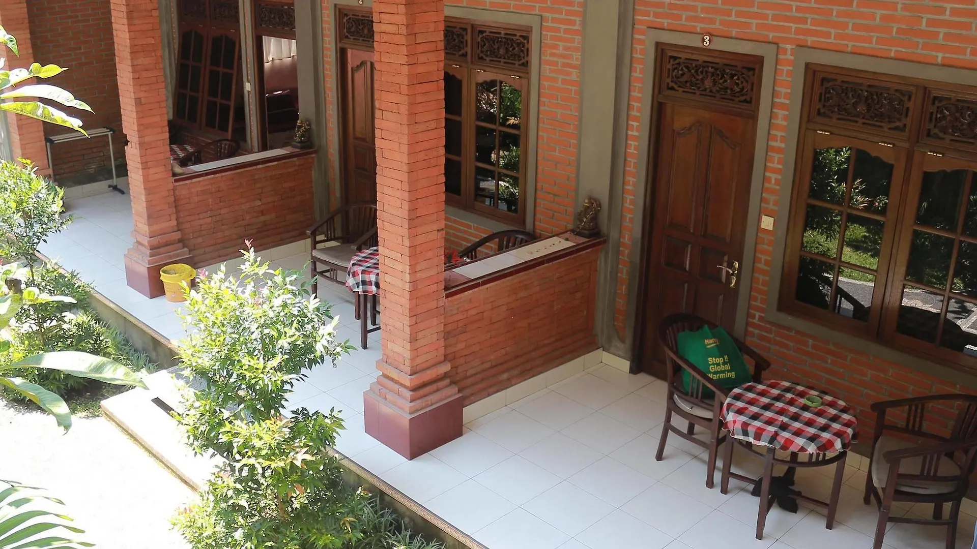 Citrus Tree B&B - Arik Ubud  Guest house